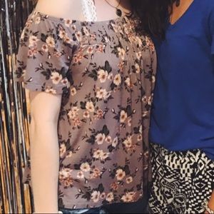 floral off the shoulder shirt